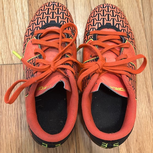 ✨ UNDER ARMOUR ✨ Little Boys/Toddlers Neon Orange FORCE Soccer Cleats Size 11K - Picture 6 of 9